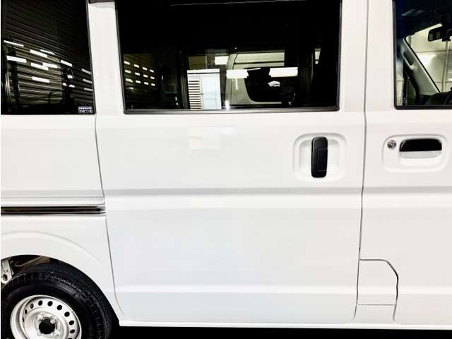 U00048654067_31_001.jpg