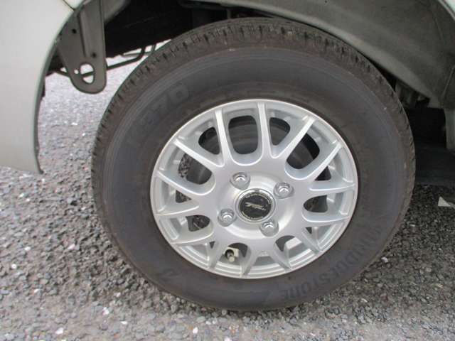 U00048576583_33_001.jpg