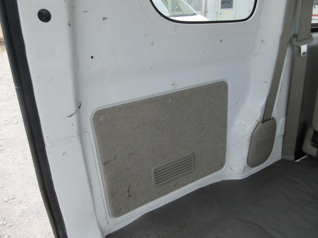 UJ0048170874_15_001.jpg