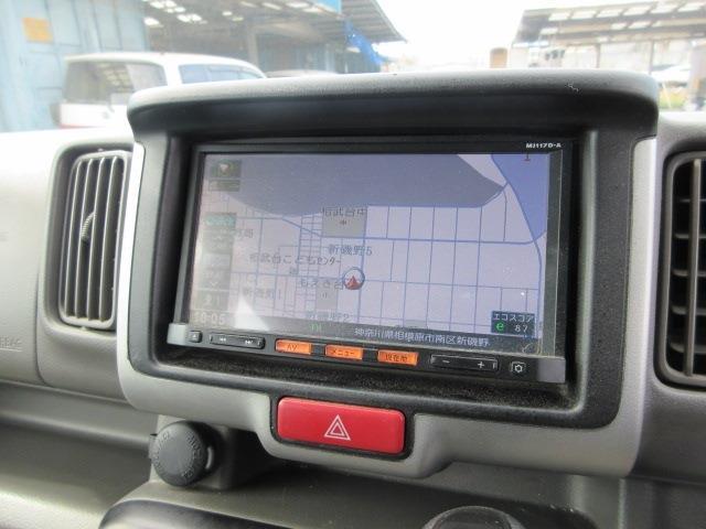 UJ0048170874_6_001.jpg