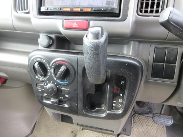 UJ0048170874_8_001.jpg