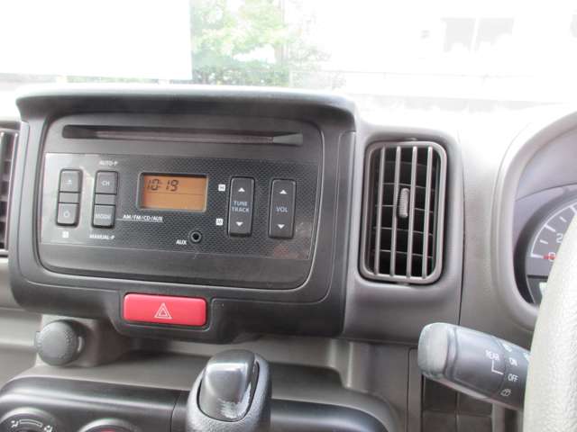U00046393882_8_001.jpg
