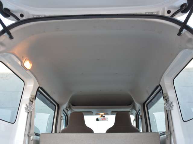 U00047909086_41_001.jpg