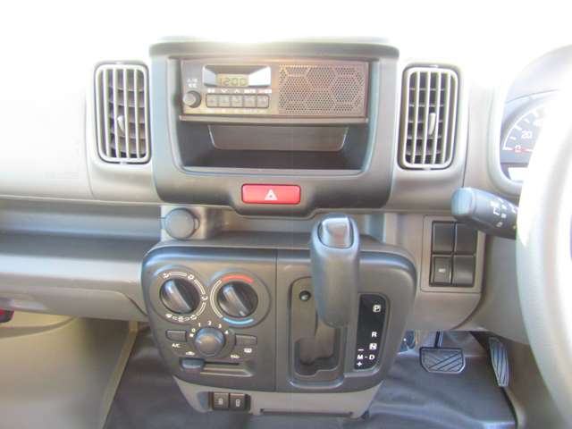 U00047504379_19_001.jpg