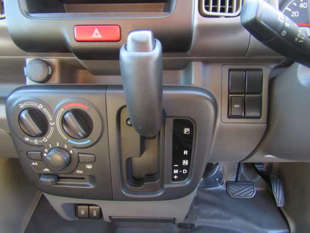 U00047504379_30_001.jpg
