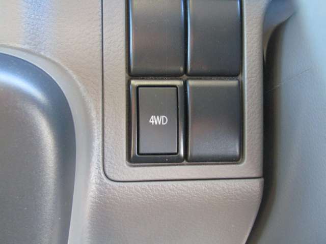 U00047504379_33_001.jpg