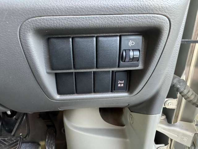 U00047964432_17_001.jpg