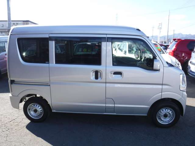 U00044268688_5_001.jpg