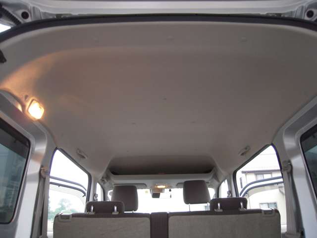 U00046889019_10_001.jpg