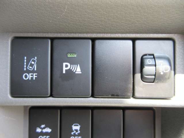 U00048527929_48_001.jpg