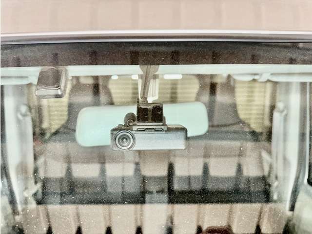 U00048311122_50_001.jpg