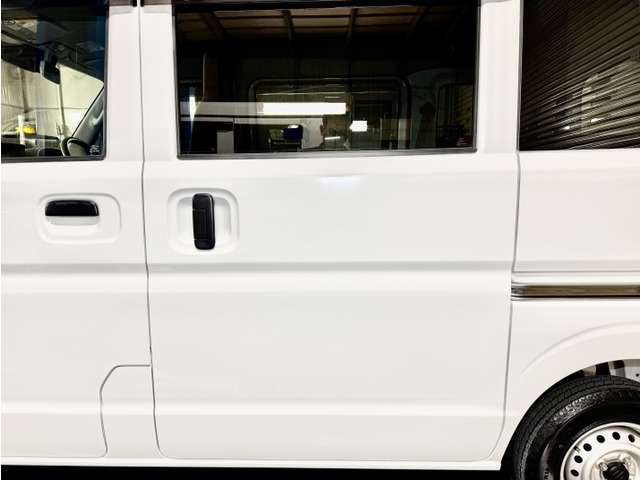U00048461497_33_001.jpg