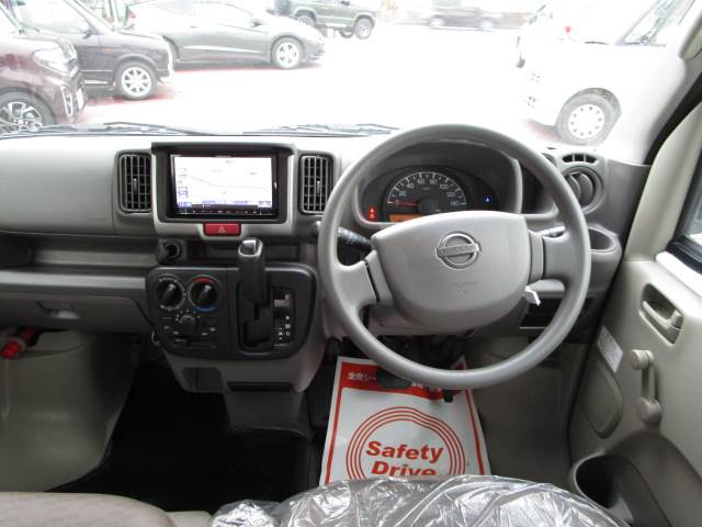 U00041963215_7_002.jpg