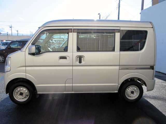 U00048543513_8_001.jpg