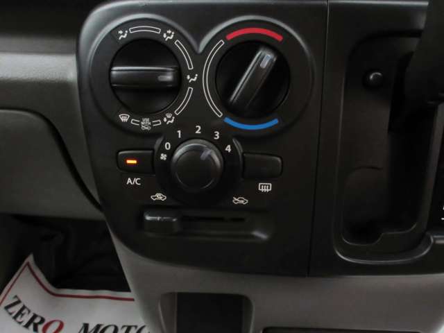 U00048173772_50_001.jpg
