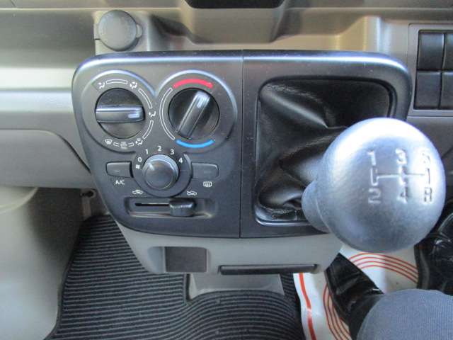 U00041963270_9_001.jpg