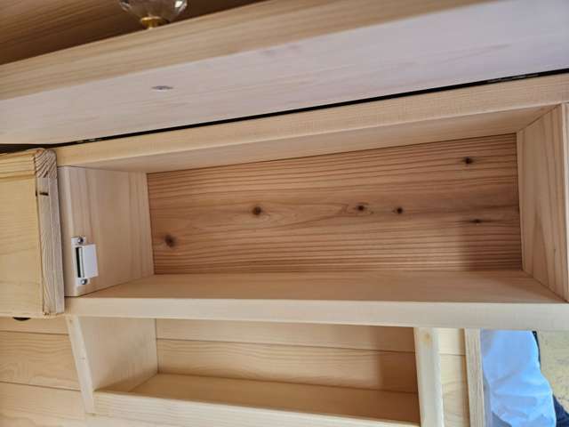 U00043275868_18_002.jpg