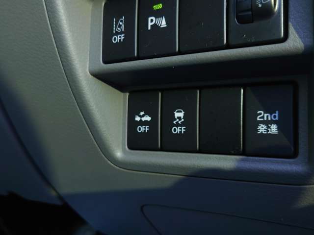 U00048149157_18_001.jpg