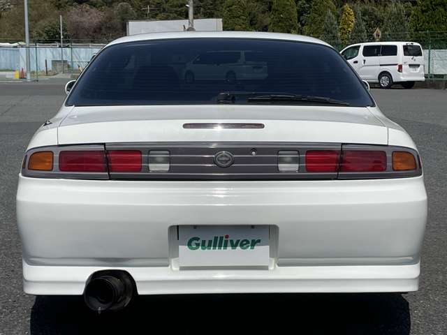 U00048586395_15_001.jpg