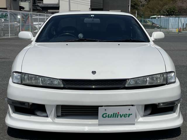U00048586395_1_001.jpg
