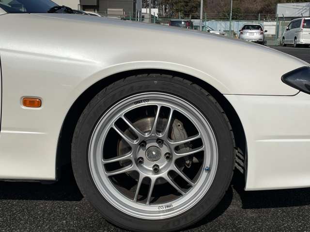 U00047738990_12_001.jpg