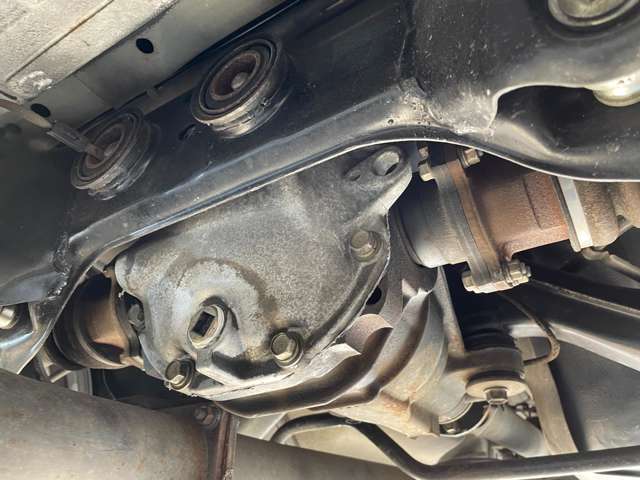U00047738990_71_001.jpg