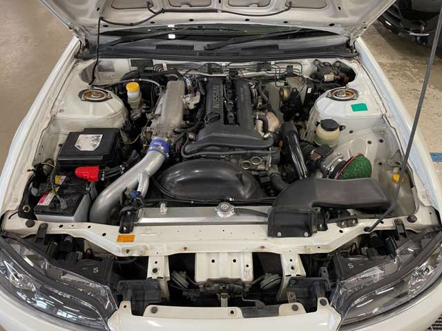 U00047738990_79_001.jpg
