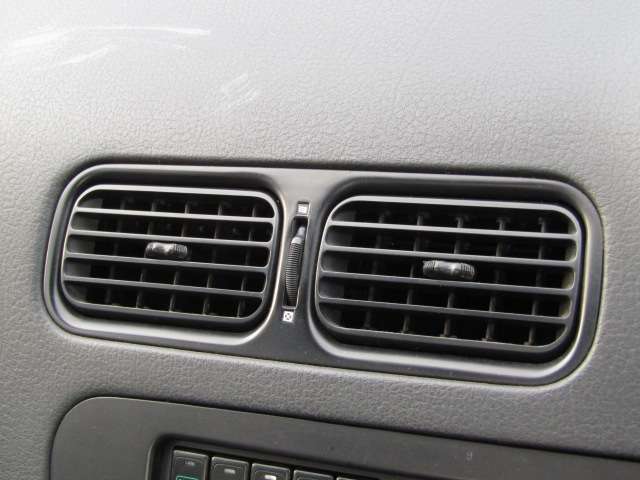 U00047882282_49_003.jpg
