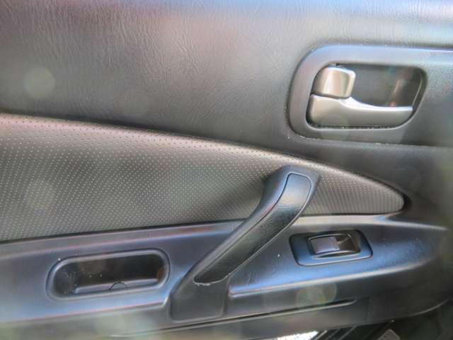 U00046645545_74_008.jpg