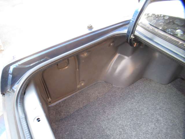 UJ0048192481_19_004.jpg
