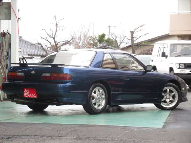 UJ0048192481_5_005.jpg