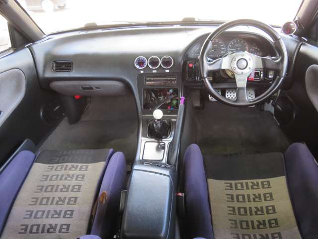 U00048633668_10_003.jpg