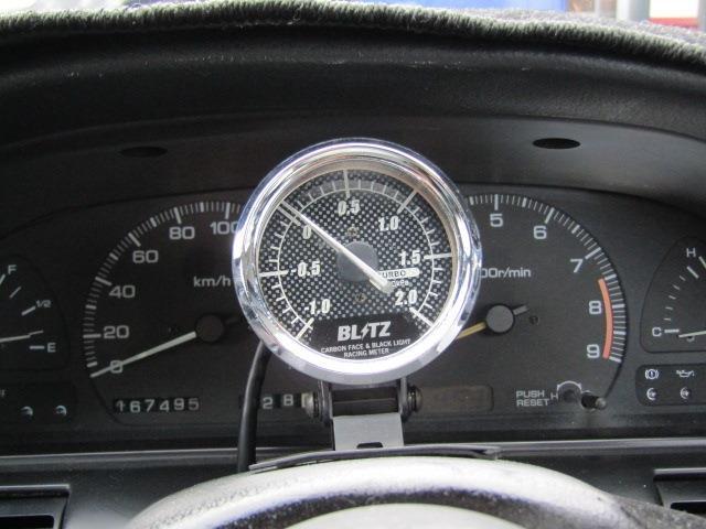 UJ0043529817_17_001.jpg