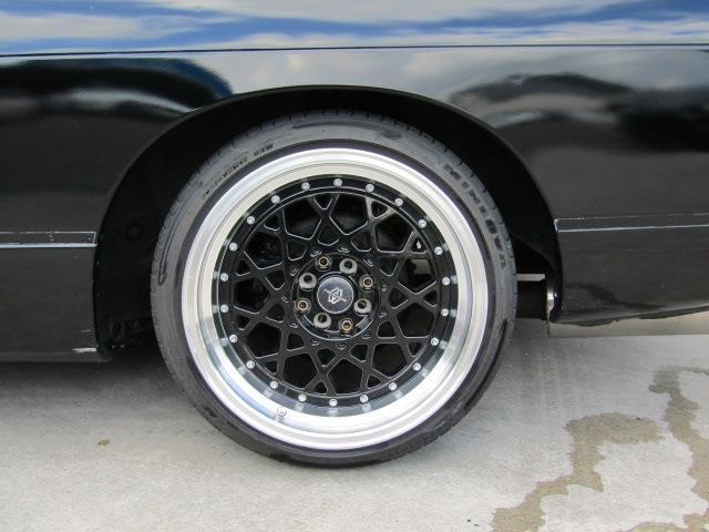 UJ0043529817_4_001.jpg