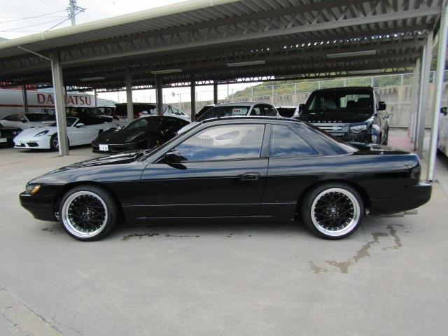 UJ0043529817_5_001.jpg