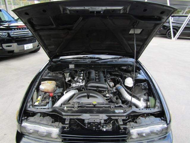 UJ0043529817_7_001.jpg