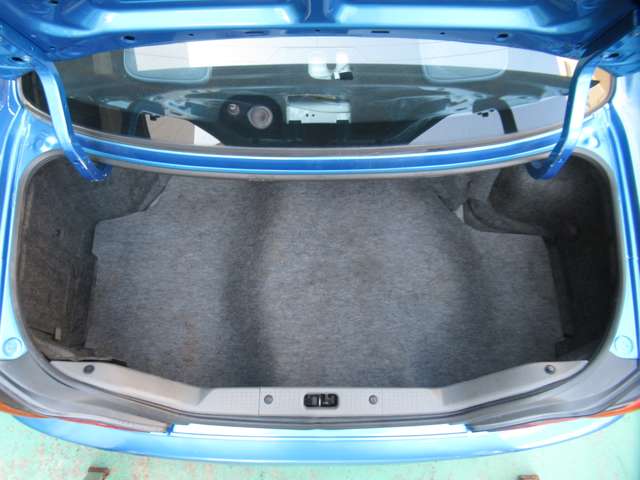 UJ0048378500_11_003.jpg