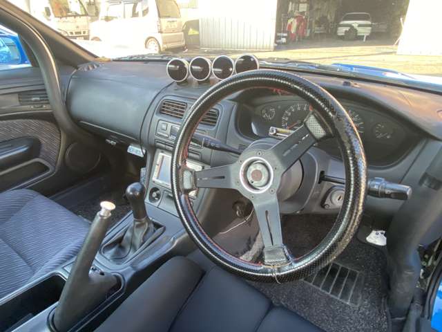 U00045842196_4_001.jpg