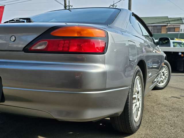 U00044408618_66_001.jpg