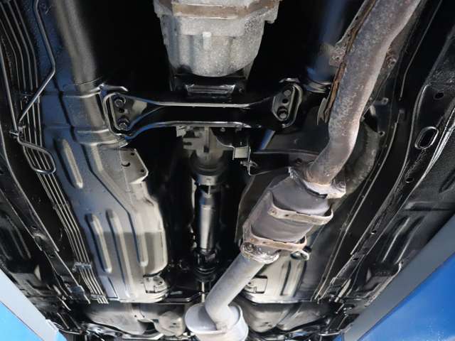 U00048003054_55_001.jpg