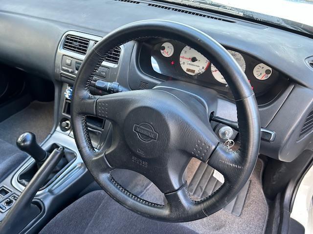 UZ0046298051_10_001.jpg
