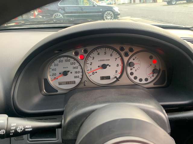 U00043100072_2_001.jpg