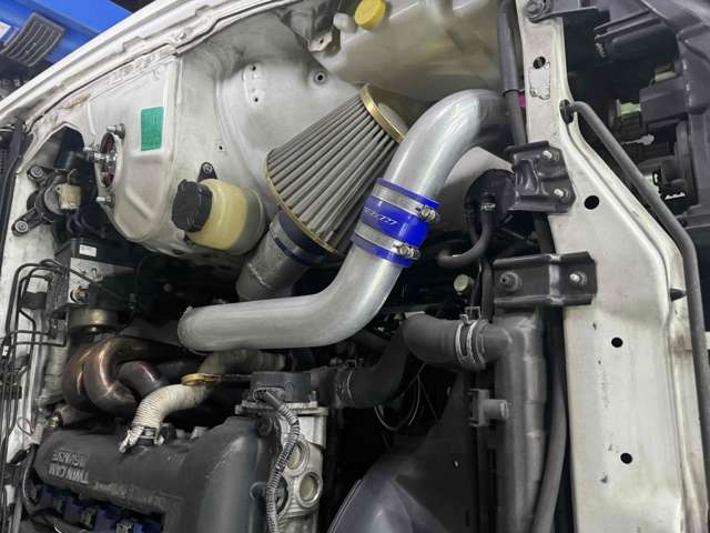 U00043100072_5_001.jpg