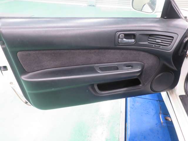 U00042997984_16_001.jpg