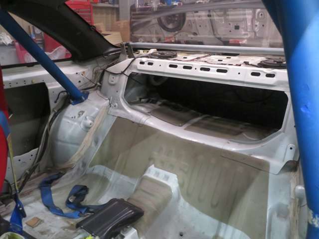 U00042997984_17_001.jpg