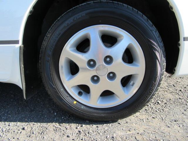 UJ0044067496_7_001.jpg