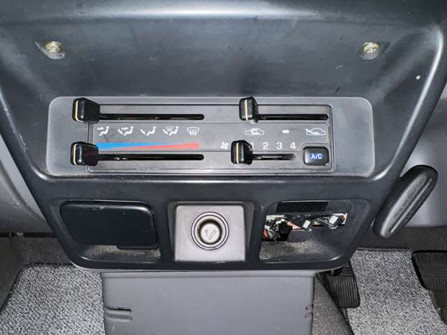 U00046935788_52_001.jpg