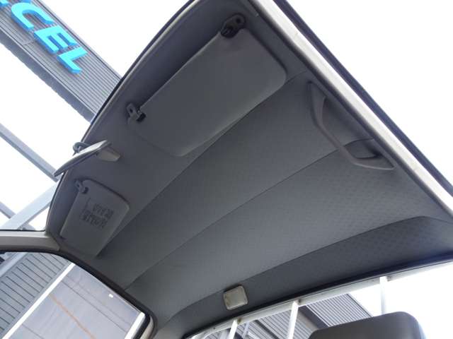 UJ0047171020_53_001.jpg