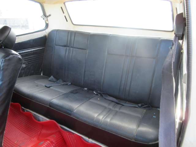 U00047423459_10_001.jpg