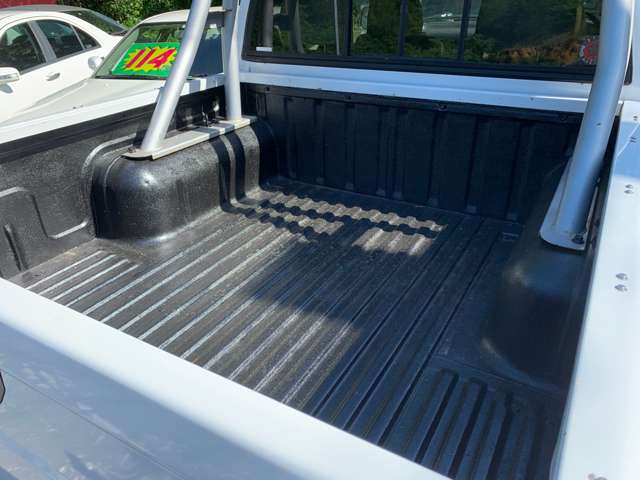 U00045261181_5_001.jpg